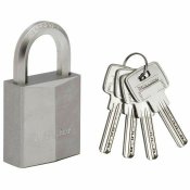 Hngls med nyckel Master Lock