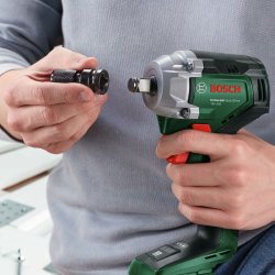 Skruvmejsel BOSCH UniversalImpactDrive 18V-350 350 W