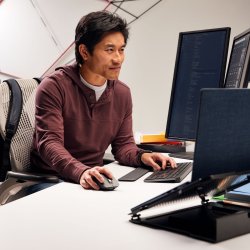 Tr�dl�s Mus Logitech 910-006582 Gr� 8000 dpi