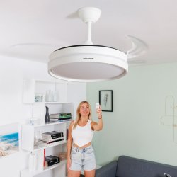 Takfl�kt med LED-ljus och 4 Inf�llbara Blad Keteez InnovaGoods V