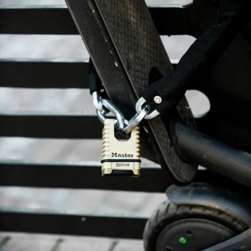 Hngls med kod Master Lock M1177EURD Mssing