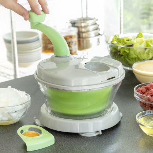 Manuell slunga, hackare och mixer med tillbeh�r och recept 4-i-1