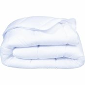 Täcke DODO Aloe Vit 300 g/m² 140 x 200 cm Täcke DODO Aloe Vit 300 g/m² 140 x 200 cm